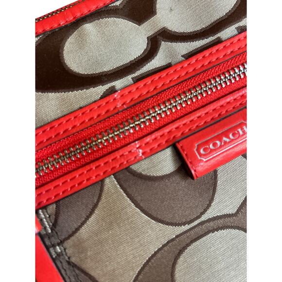 Coach Signature Crossbody with 2 Hangtags and Orange accent LNC with COA - Picture 11 of 15